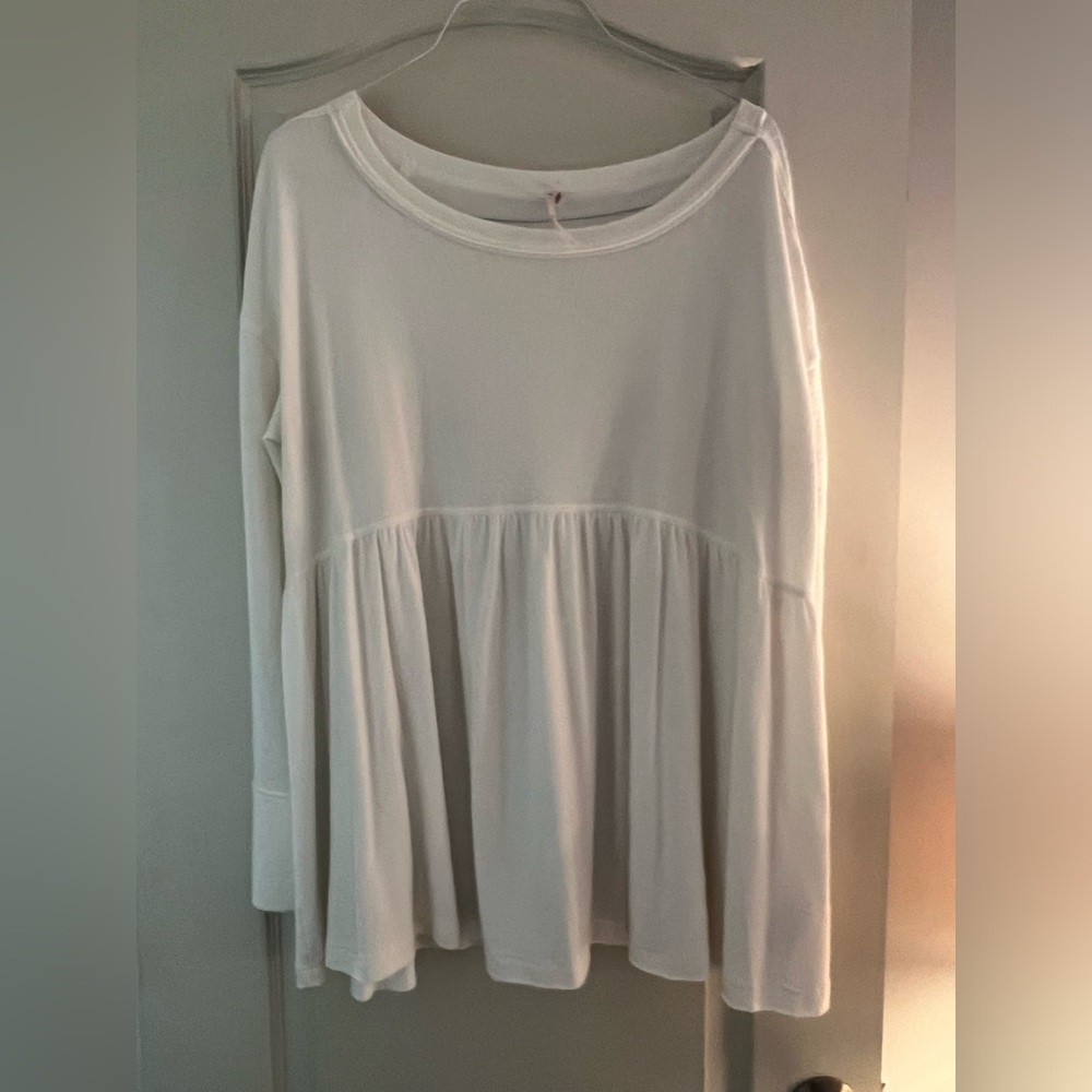 Free People White top - size M